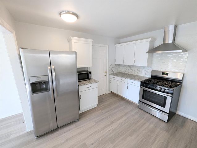 2306 Garvey Drive A, Pasadena, TX 77506