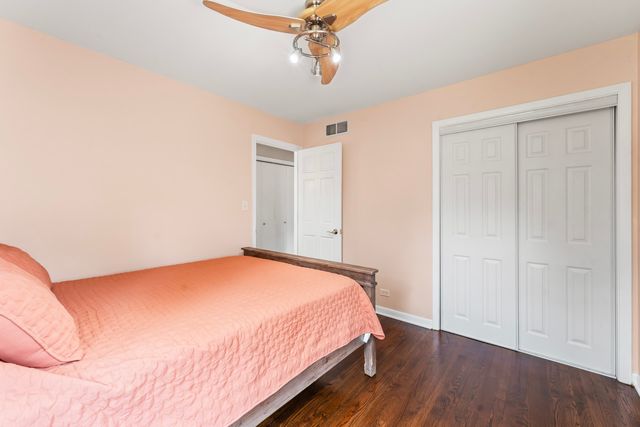 22W351 Birchwood Drive, Glen Ellyn, IL 60137