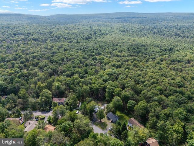 1533 BLACK BIRCH WAY, Tobyhanna, PA 18466