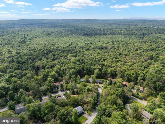 1533 BLACK BIRCH WAY, Tobyhanna, PA 18466