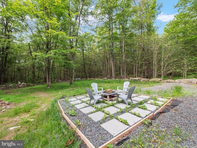1533 BLACK BIRCH WAY, Tobyhanna, PA 18466