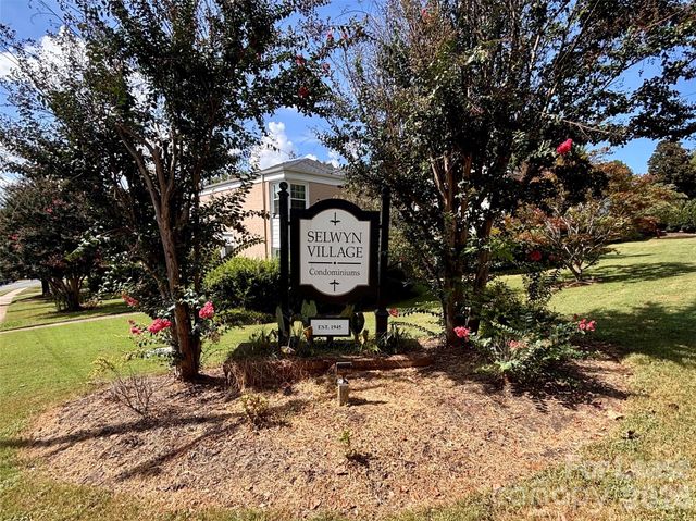 547 Wakefield Drive, Charlotte, NC 28209