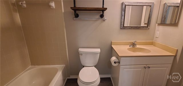 401 N Cromwell Road F6, Savannah, GA 31410