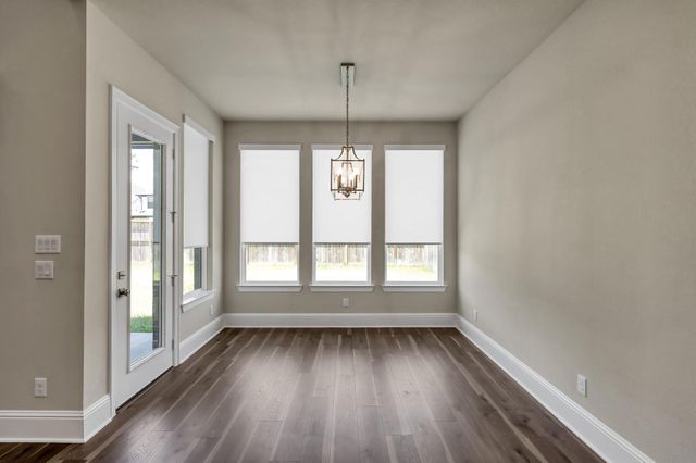 316 Coldwater Creek Court, Conroe, TX 77304