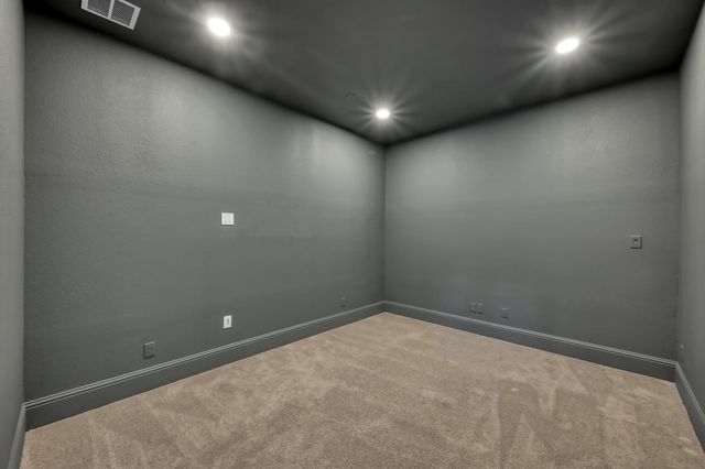 316 Coldwater Creek Court, Conroe, TX 77304