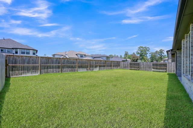 316 Coldwater Creek Court, Conroe, TX 77304
