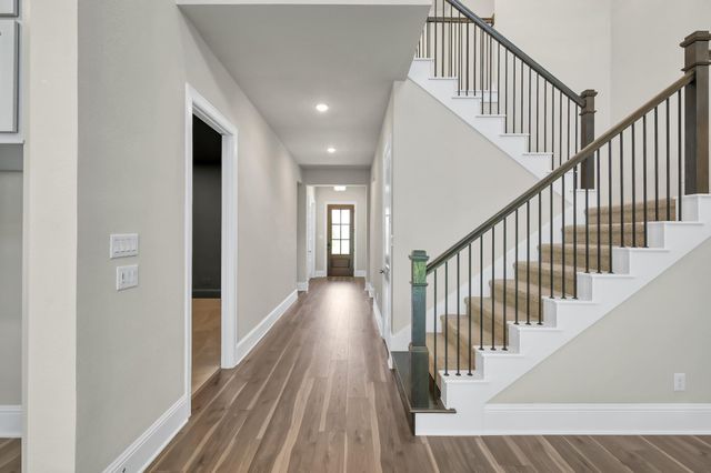 316 Coldwater Creek Court, Conroe, TX 77304