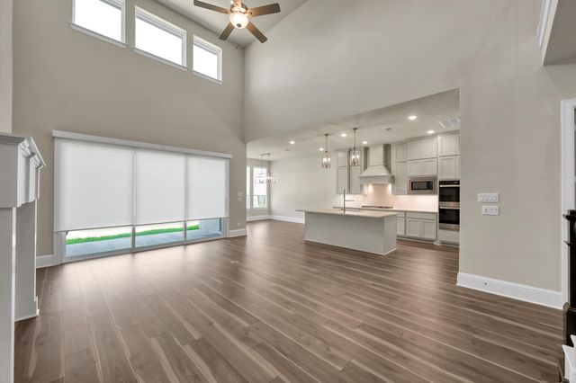 316 Coldwater Creek Court, Conroe, TX 77304