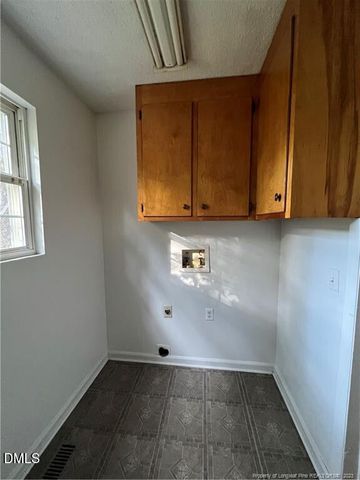 2594 Marks Road, Cameron, NC 28326