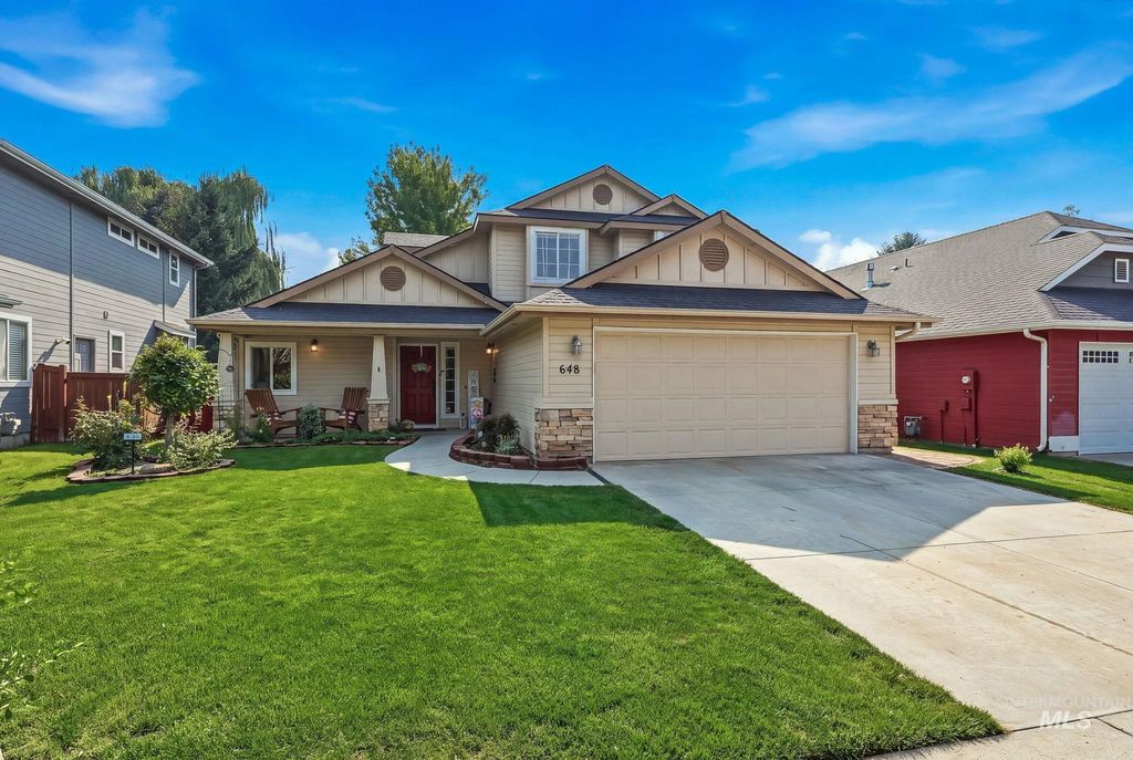 648 S Torino Ave, Meridian, ID 83642 photo 2