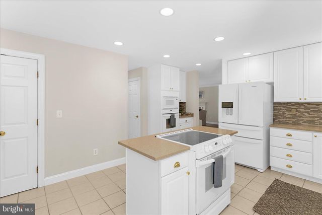 1848 CHERRY RD, Annapolis, MD 21409