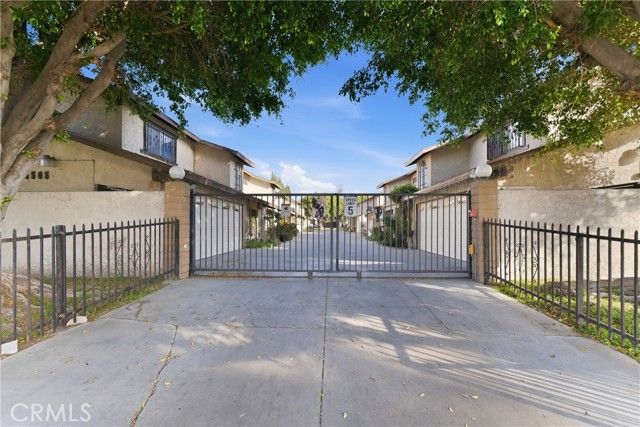 4505 Santa Ana C, Cudahy, CA 90201