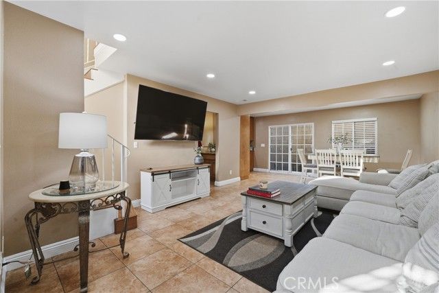 4505 Santa Ana C, Cudahy, CA 90201