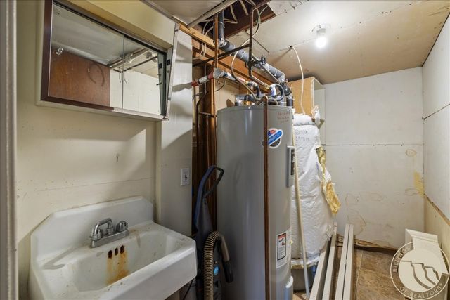 243 Avenue F, Billings, MT 59101