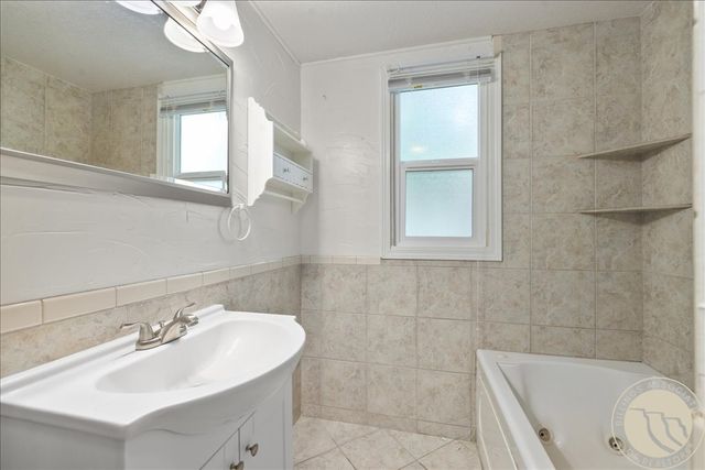 243 Avenue F, Billings, MT 59101