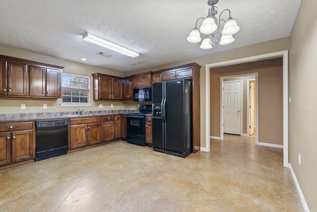 925 Wineberry, Conway, AR 72034