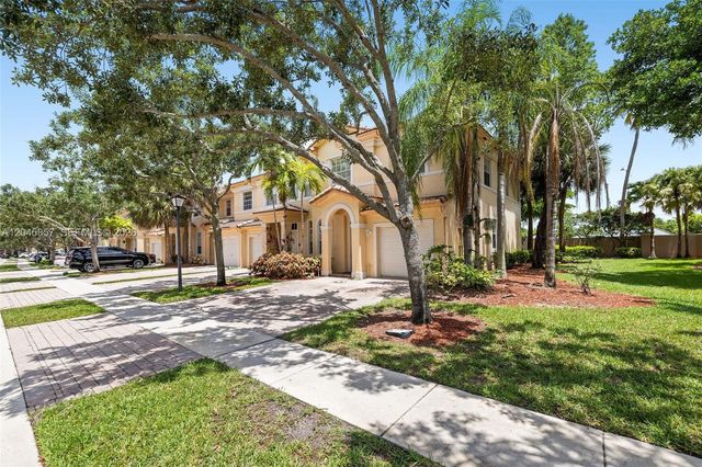 8401 SW 25th Court 106, Miramar, FL 33025
