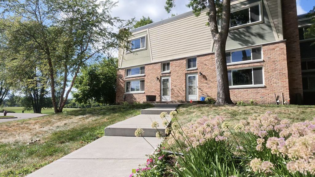 7451 W Franklin Avenue, Saint Louis Park, MN 55426 — exterior