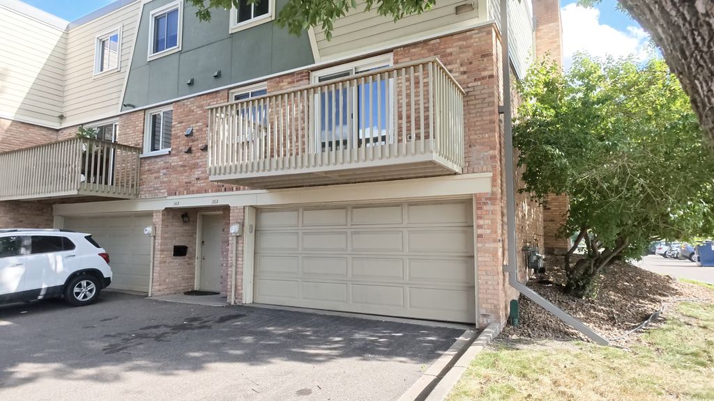 7451 W Franklin Avenue, Saint Louis Park, MN 55426 — photo 2