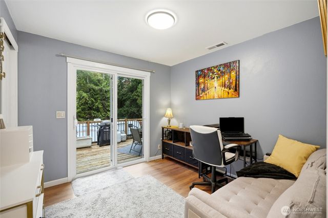 21007 NE 66th Street, Redmond, WA 98053