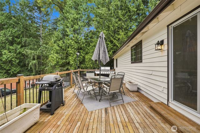 21007 NE 66th Street, Redmond, WA 98053