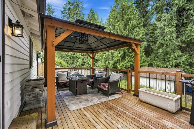 21007 NE 66th Street, Redmond, WA 98053