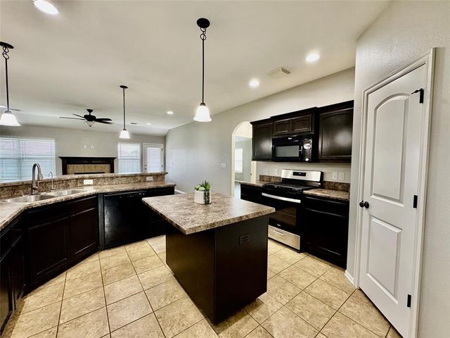 25251 E 89th Street, Broken Arrow, OK 74014