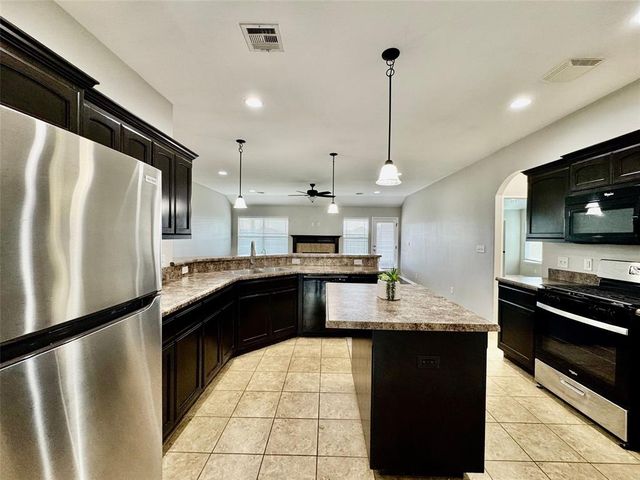 25251 E 89th Street, Broken Arrow, OK 74014