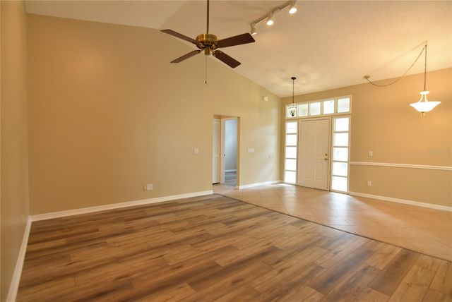 1099 MCKINNON AVENUE, Oviedo, FL 32765