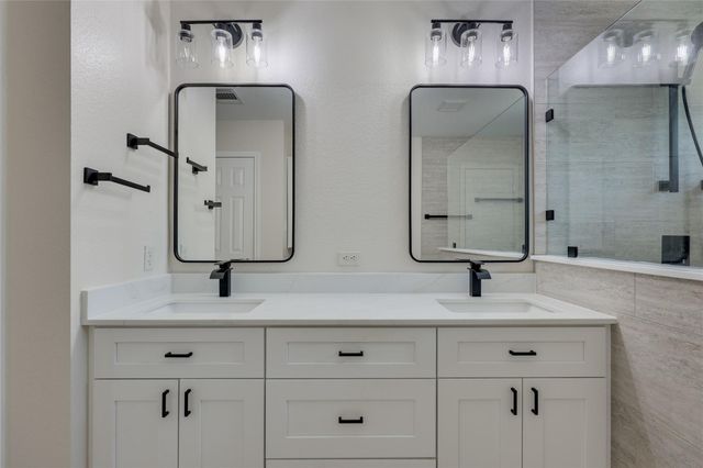 328 Hidden Brook LN, Round Rock, TX 78665