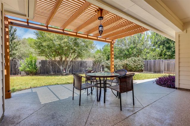 328 Hidden Brook LN, Round Rock, TX 78665