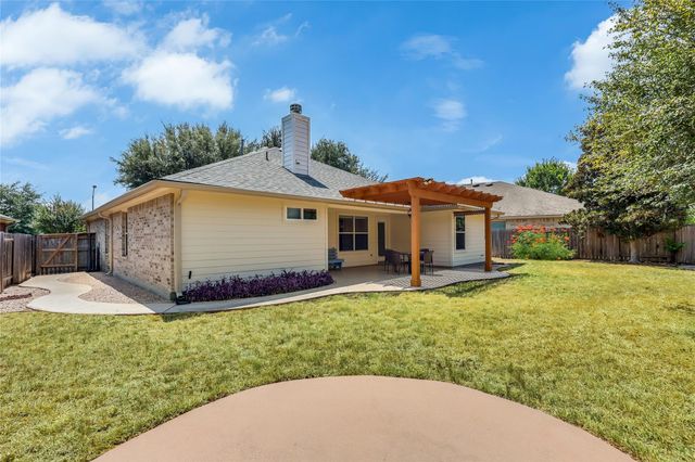 328 Hidden Brook LN, Round Rock, TX 78665