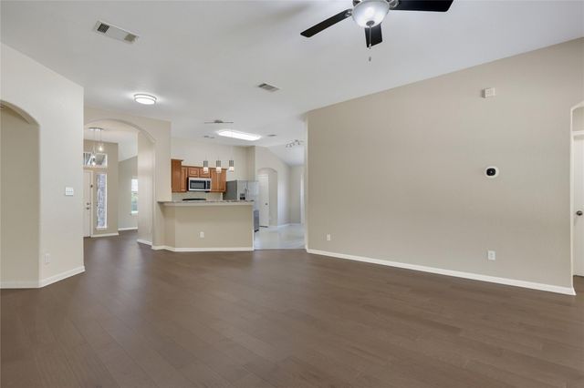 328 Hidden Brook LN, Round Rock, TX 78665