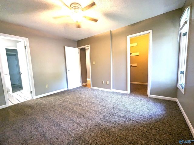 9008 Mahogany Row 4, Huntsville, AL 35802
