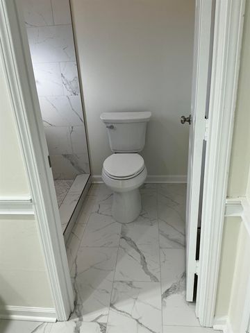 7939 DOVIE LN, Germantown, TN 38138