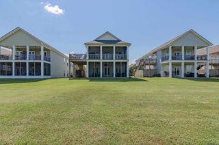 11182 River Highlands Drive #4A, St Amant, LA 70774