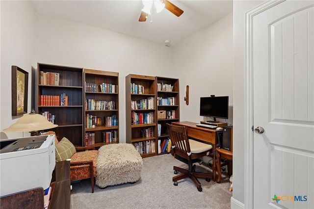 574 Highland Ranch Way, Dale, TX 78616