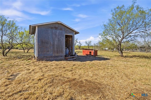 574 Highland Ranch Way, Dale, TX 78616