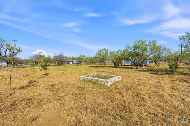 574 Highland Ranch Way, Dale, TX 78616