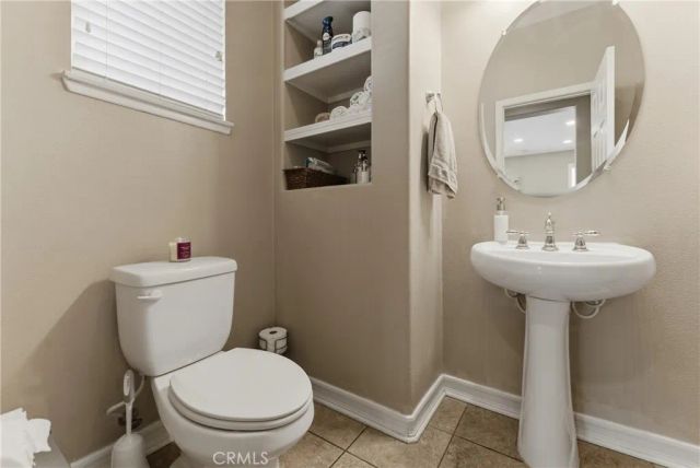 18048 Lemon, Yorba Linda, CA 92886