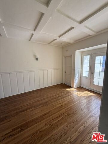 828 S Detroit Street, Los Angeles, CA 90036