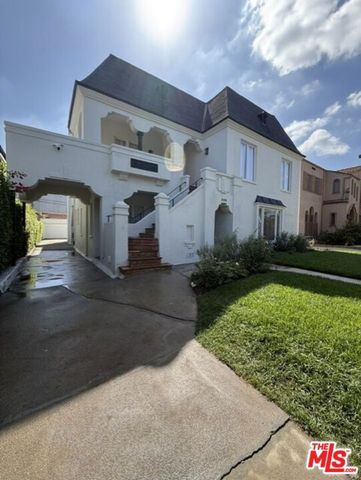 828 S Detroit Street, Los Angeles, CA 90036