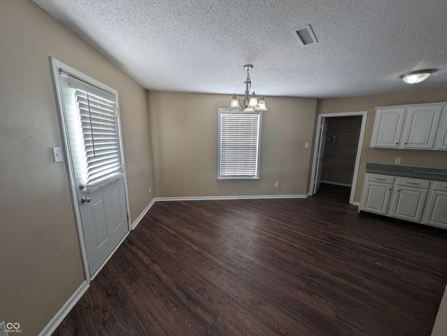 505 Abbywood Circle, Danville, IN 46122