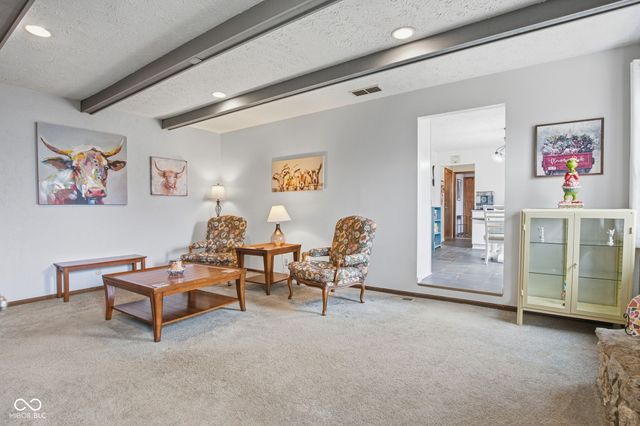 7110 W Meadows Lane, Greenfield, IN 46140