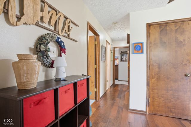 7110 W Meadows Lane, Greenfield, IN 46140