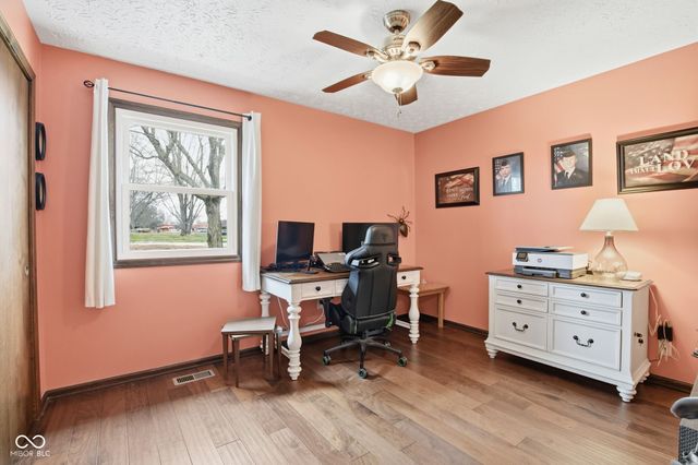 7110 W Meadows Lane, Greenfield, IN 46140