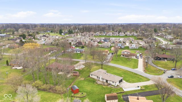 7110 W Meadows Lane, Greenfield, IN 46140