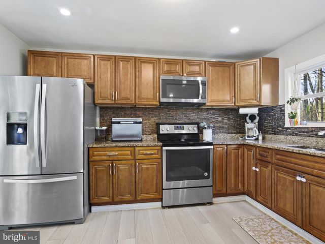 1371 DICUS MILL RD, Severn, MD 21144