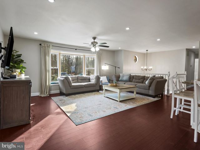 1371 DICUS MILL RD, Severn, MD 21144