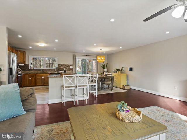 1371 DICUS MILL RD, Severn, MD 21144